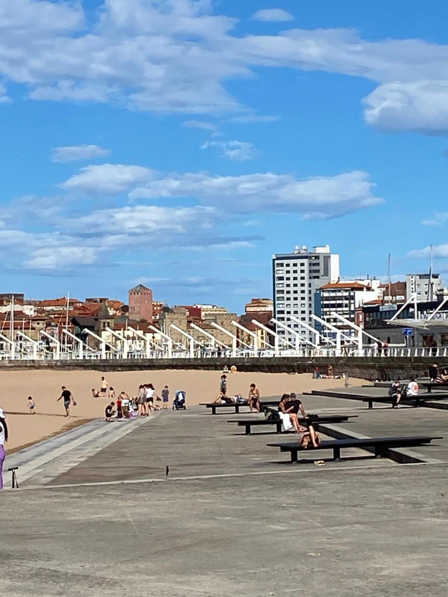 Poniente Beach Gijon Ngoại thất bức ảnh